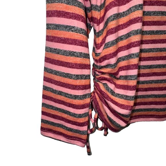 Lane Bryant Striped Long Sleeve Top Size 14/16 NWT - Picture 2 of 4